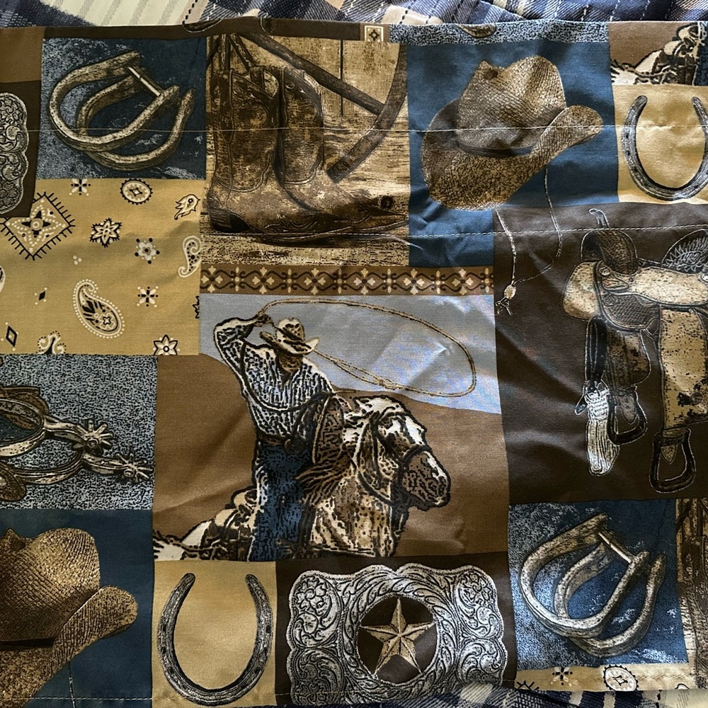 Western Themed Patchwork Valance